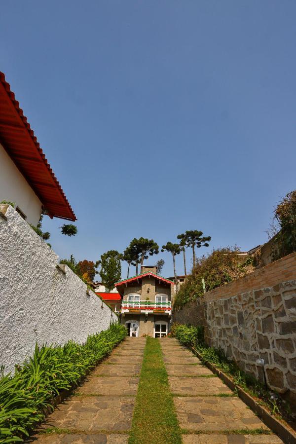 Pousada Villaggio Di Roma Campos do Jordao Exterior photo